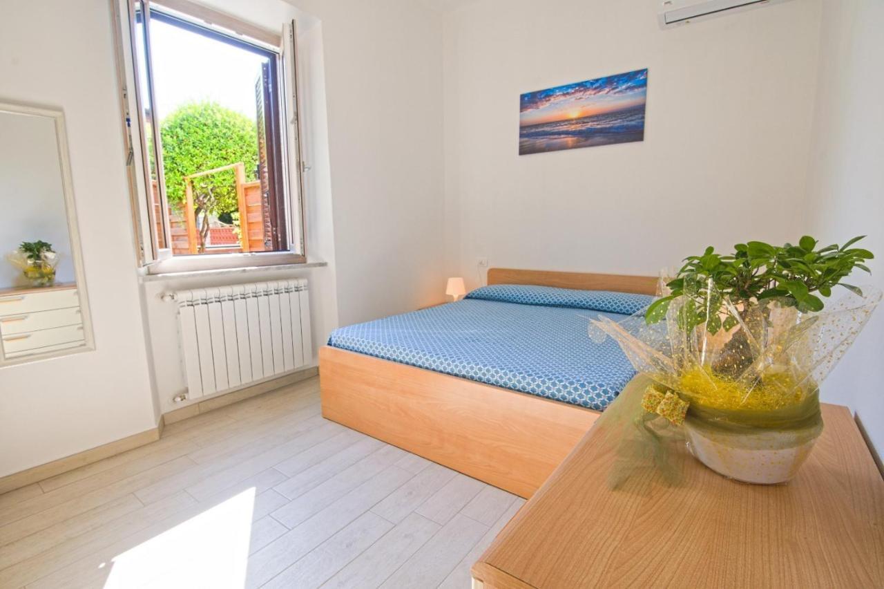 Aethalia - A 300Mt Dal Mare Appartement Marina di Campo Buitenkant foto